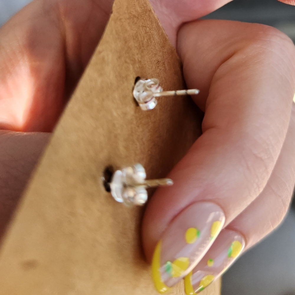 Handmade Sterling Silver 925 White Buffalo And Onyx Cluster Post Stud Earrings - Picture 4 of 8